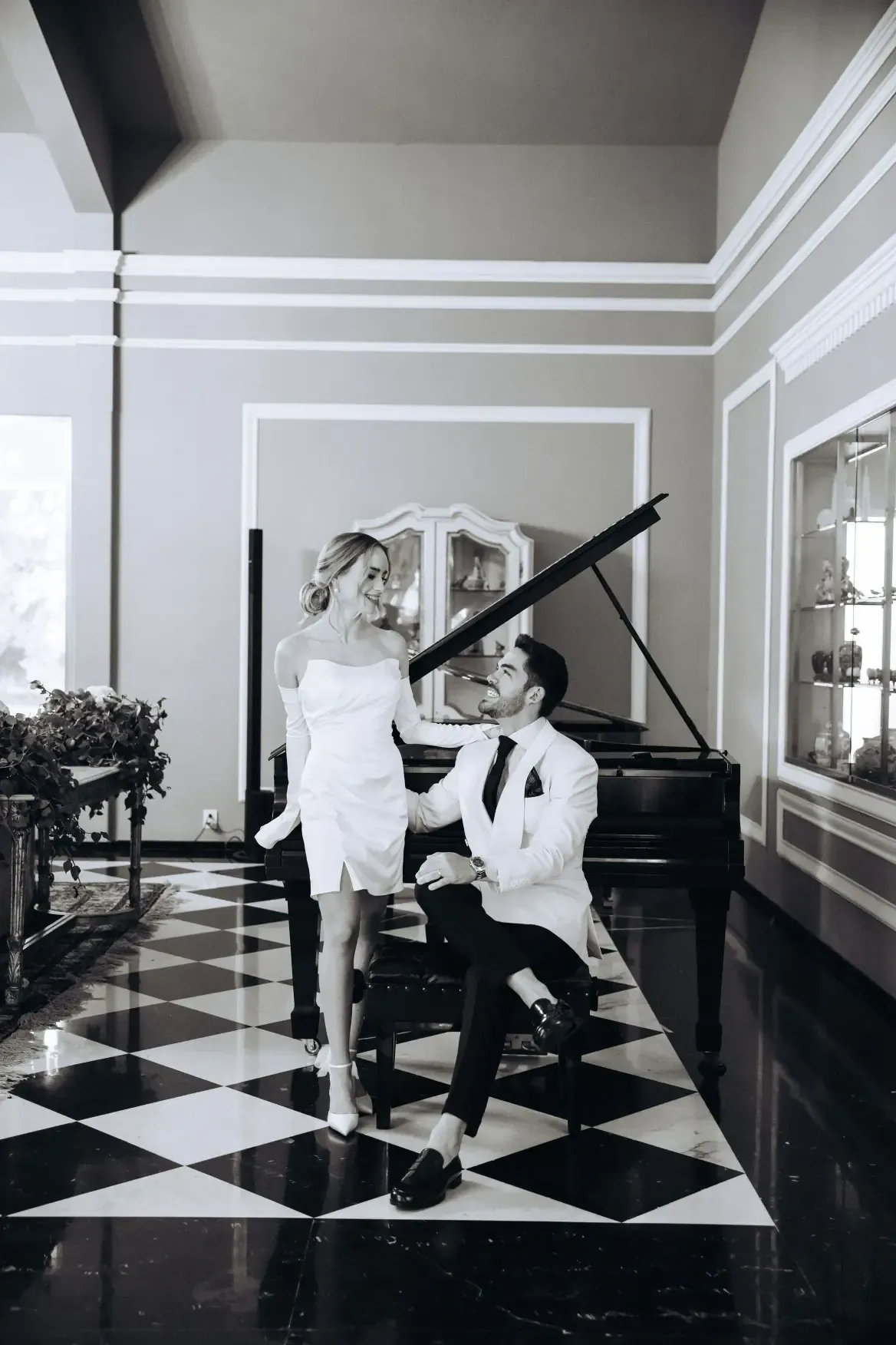 Firma de contrato y apartado de fecha